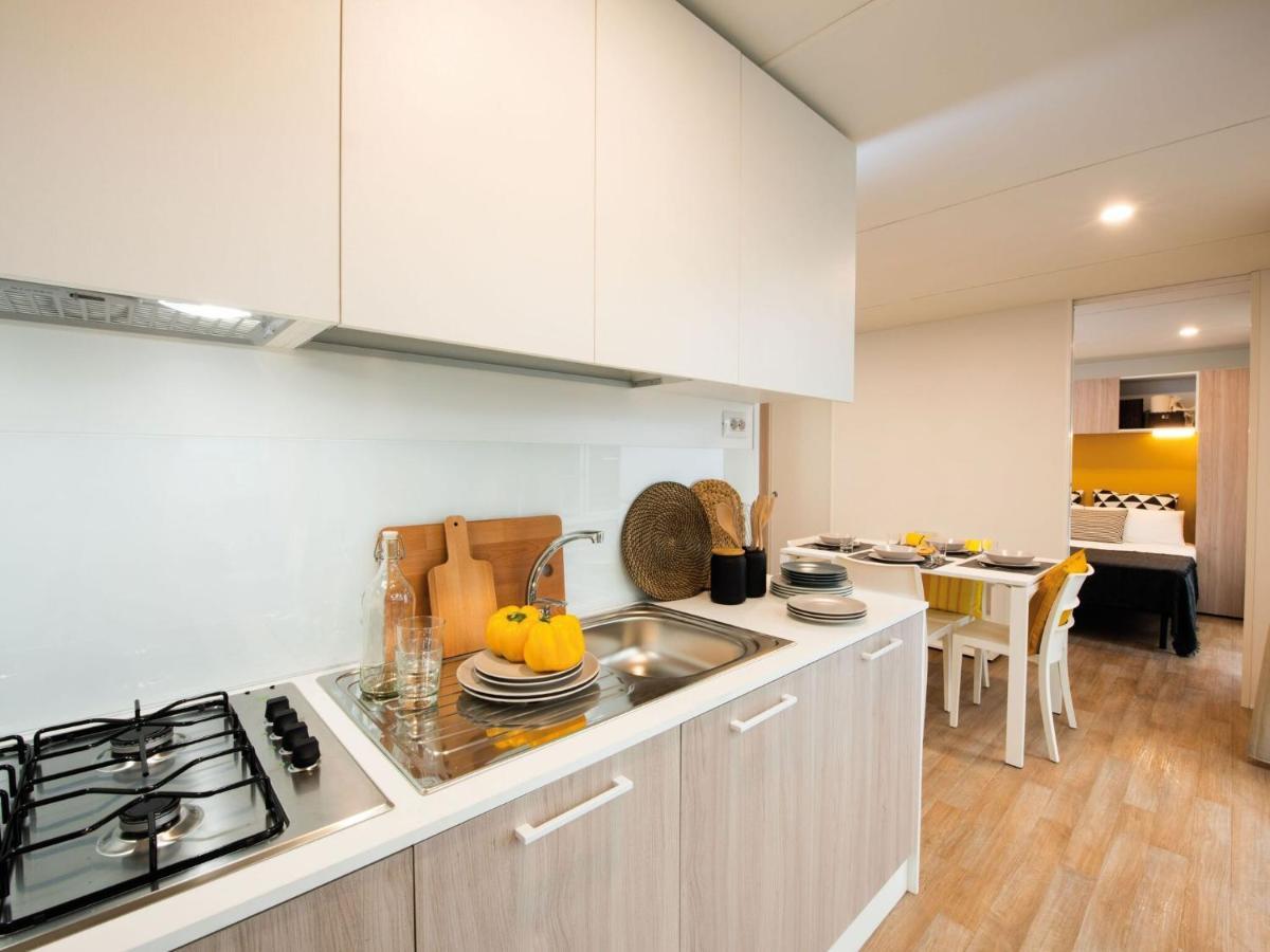 Premium Mobile Home In Novalja Exterior foto